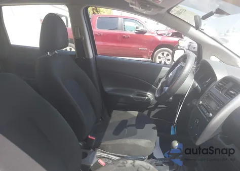 2015 Nissan Versa Note S Plus из США, поврежденный, VIN 3N1CE2CP5FL435422